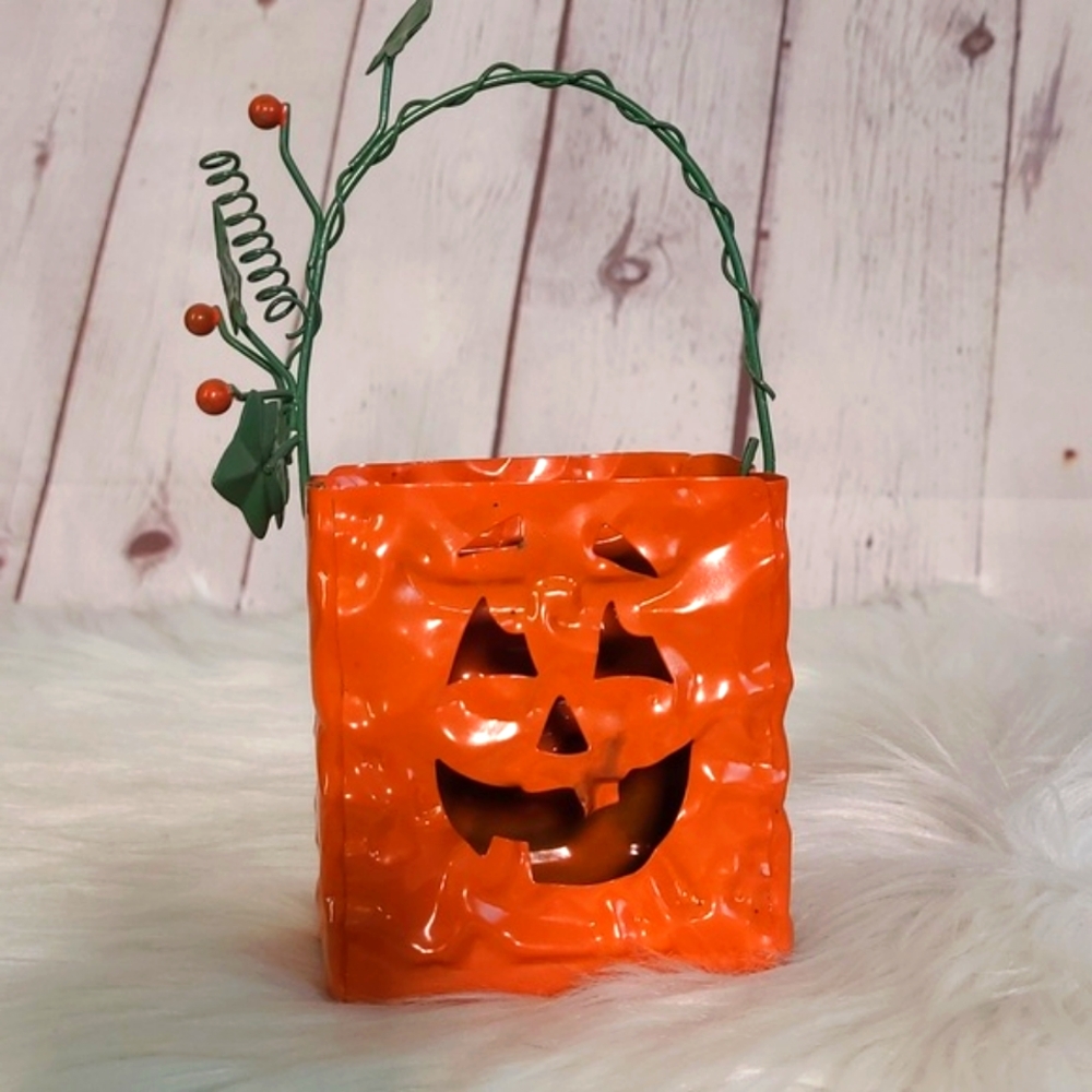 Vintage 90s Halloween Metal Pumpkin Jack-o-lantern Bag Tealight Candle Holder - Picture 2 of 16